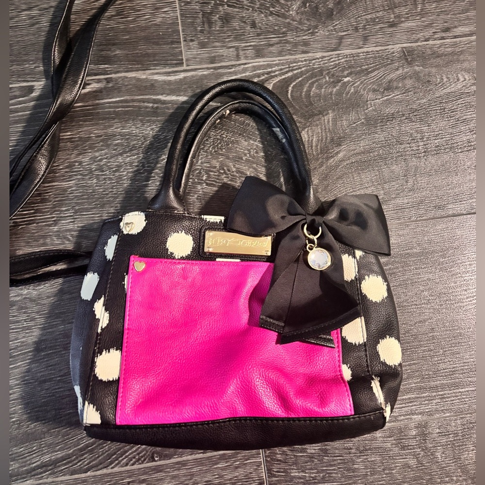 Betty Johnson purse, damage on the handles but still does the job!